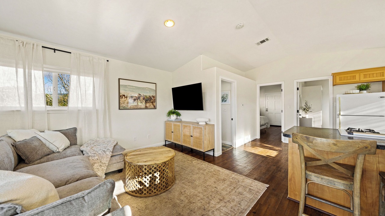 Photo of Livingroom in San Luis Obispo