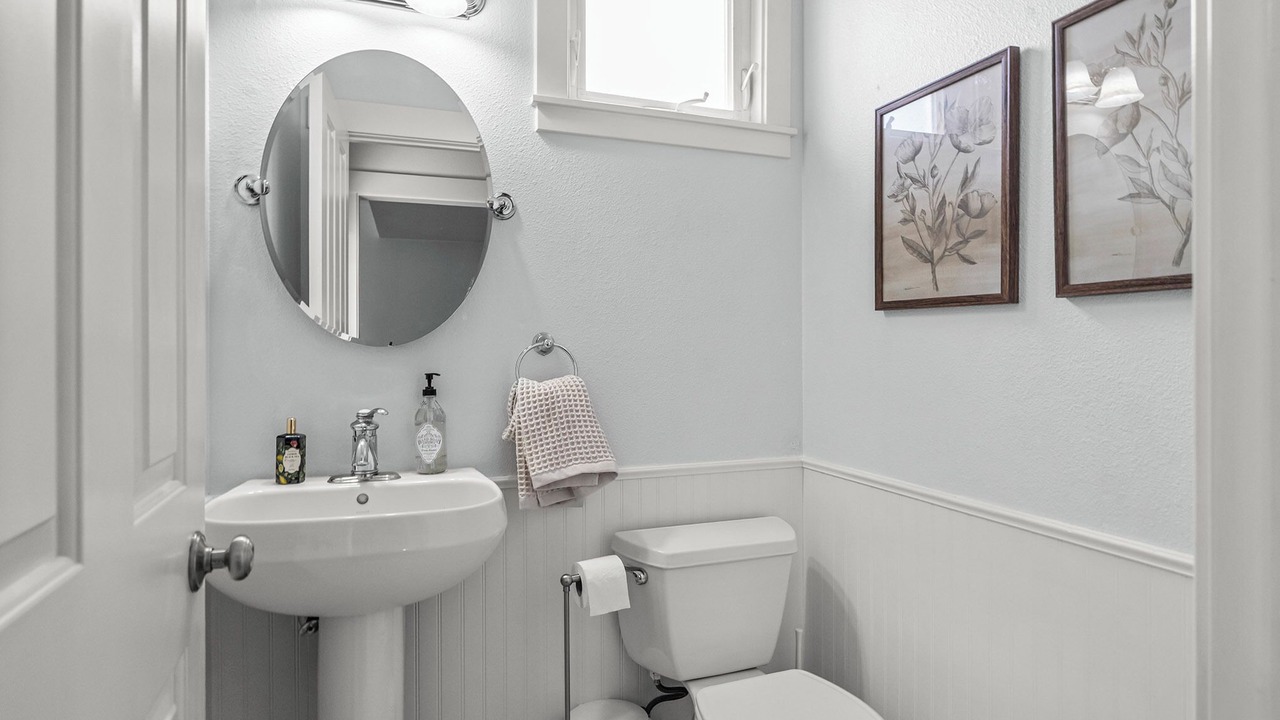 Photo of Bathroom in Chico