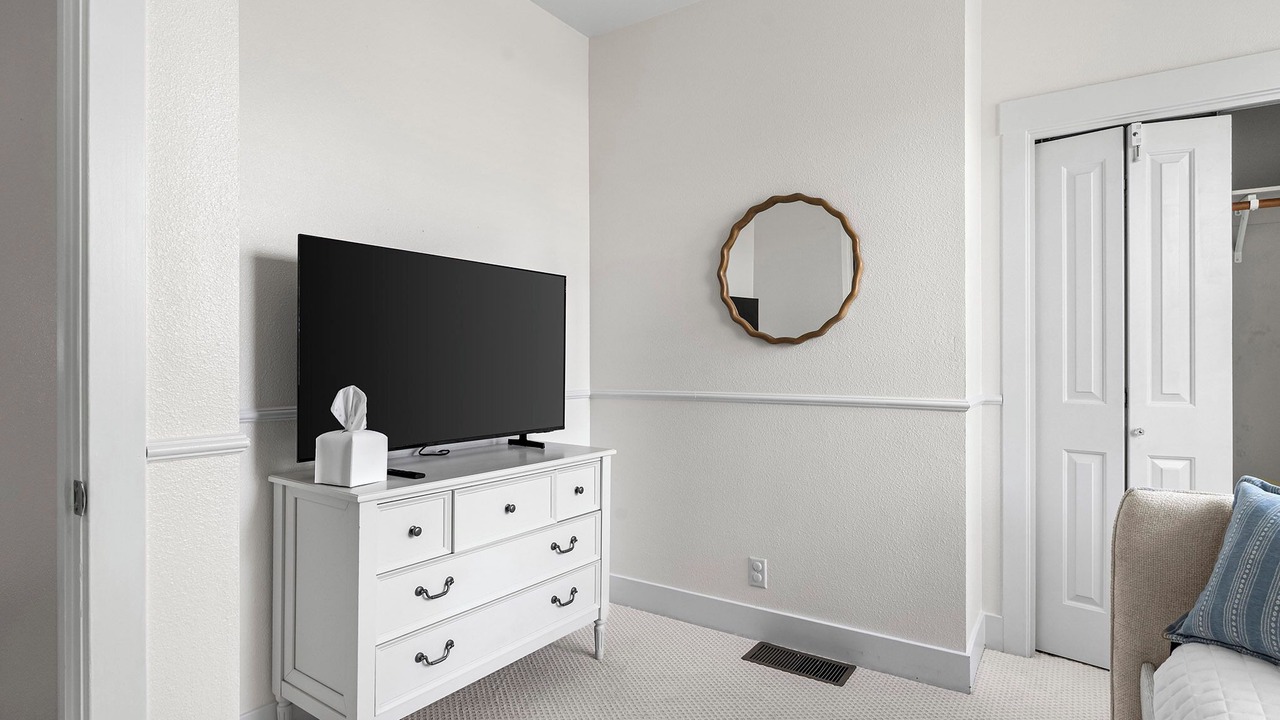 Photo of Livingroom in Chico