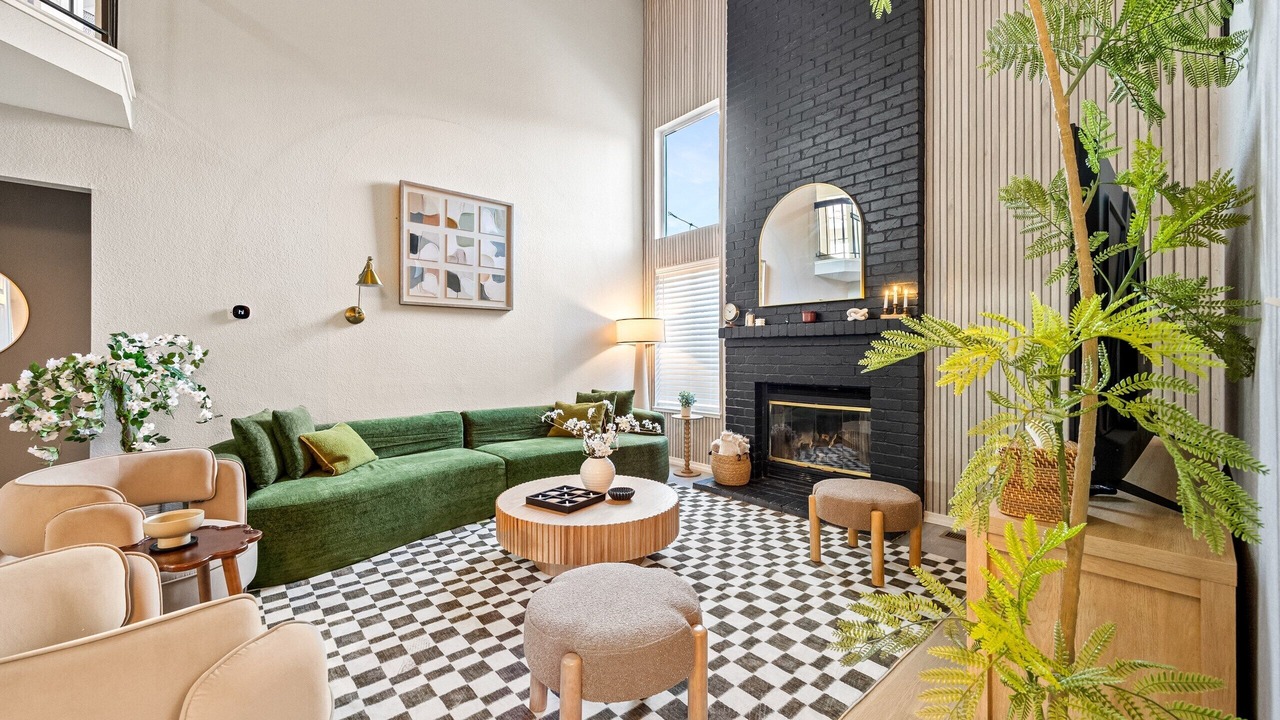 Photo of Livingroom in Fairfield