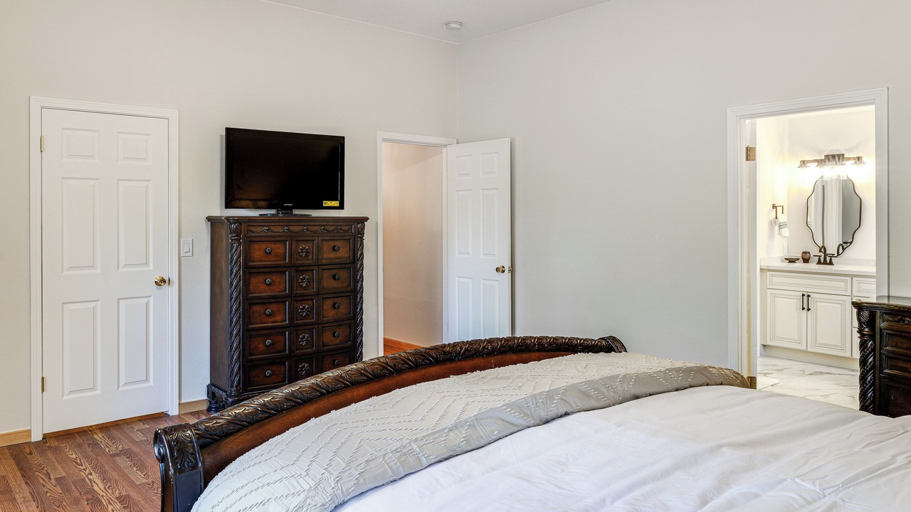 Photo of Bedroom in Pine Mountain Club
