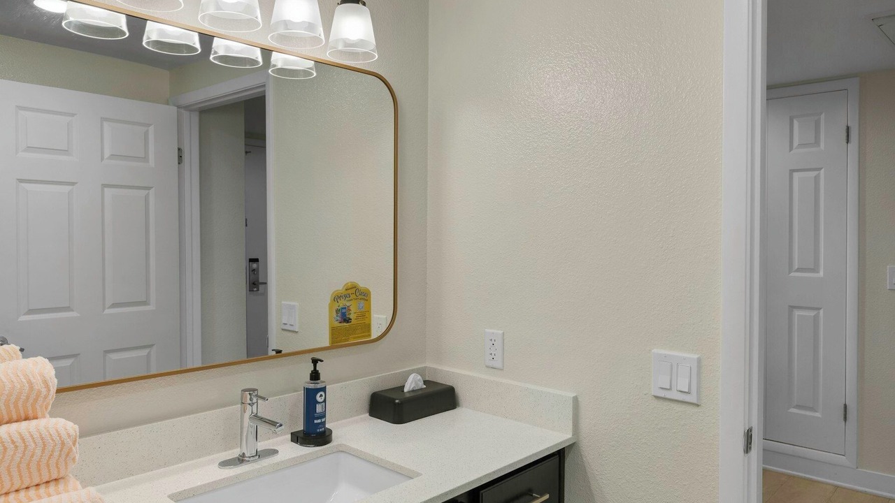 Photo of Bathroom in Oceanside
