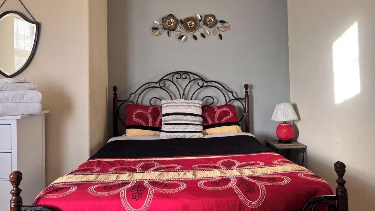 Photo of Bedroom in West University