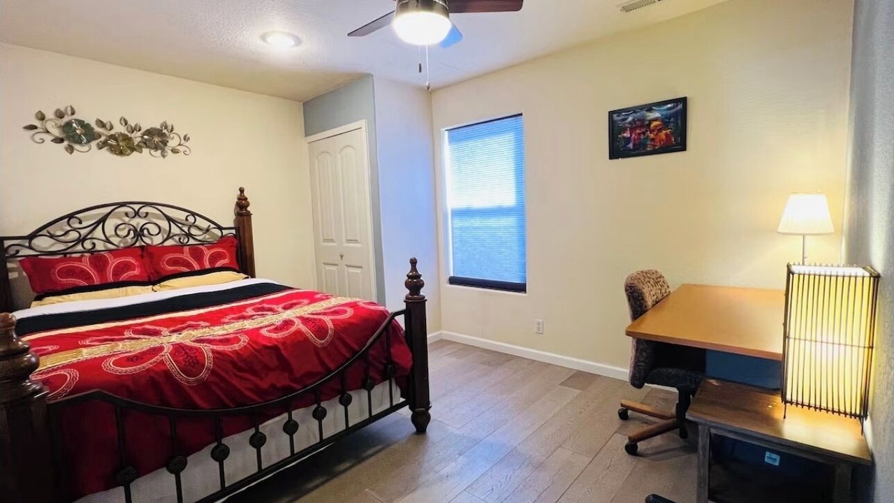 Photo of Bedroom in West University