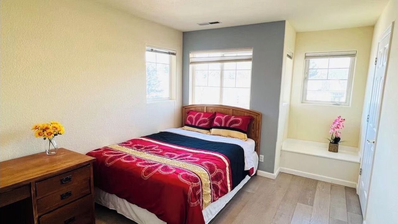 Photo of Bedroom in West University