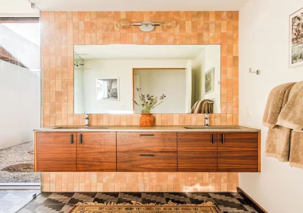 Photo of Bathroom in Morongo Valley
