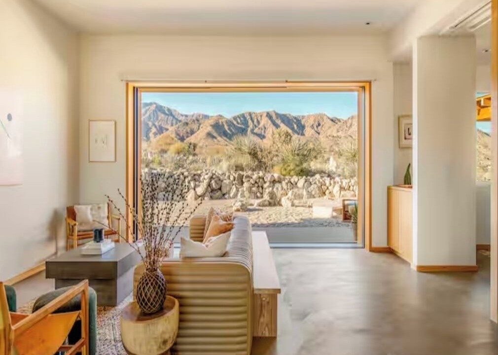 Photo of Livingroom in Morongo Valley