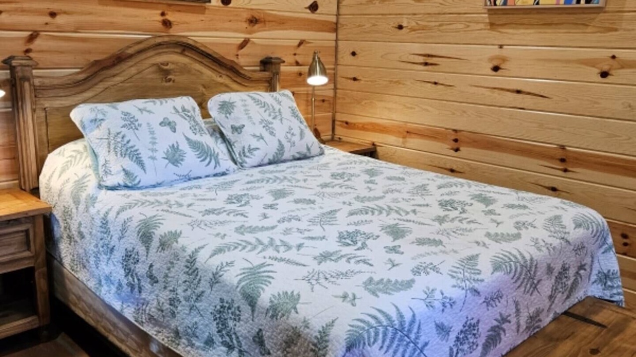 Photo of Bedroom in Pauma Valley