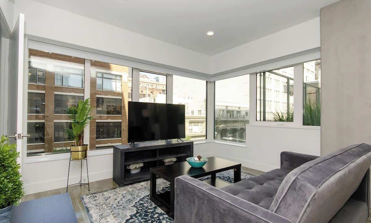 Photo of Livingroom in Inglewood