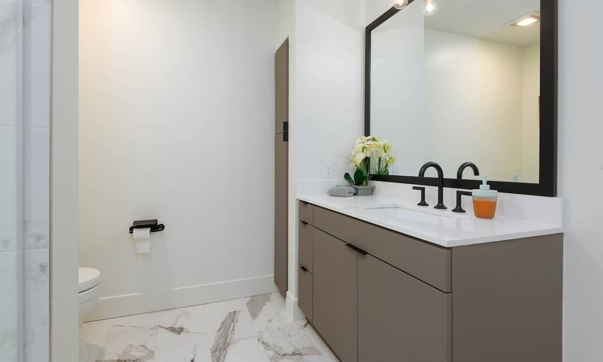 Photo of Bathroom in Inglewood