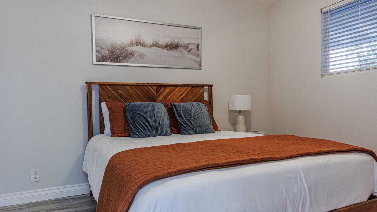 Photo of Bedroom in Beverly Hills