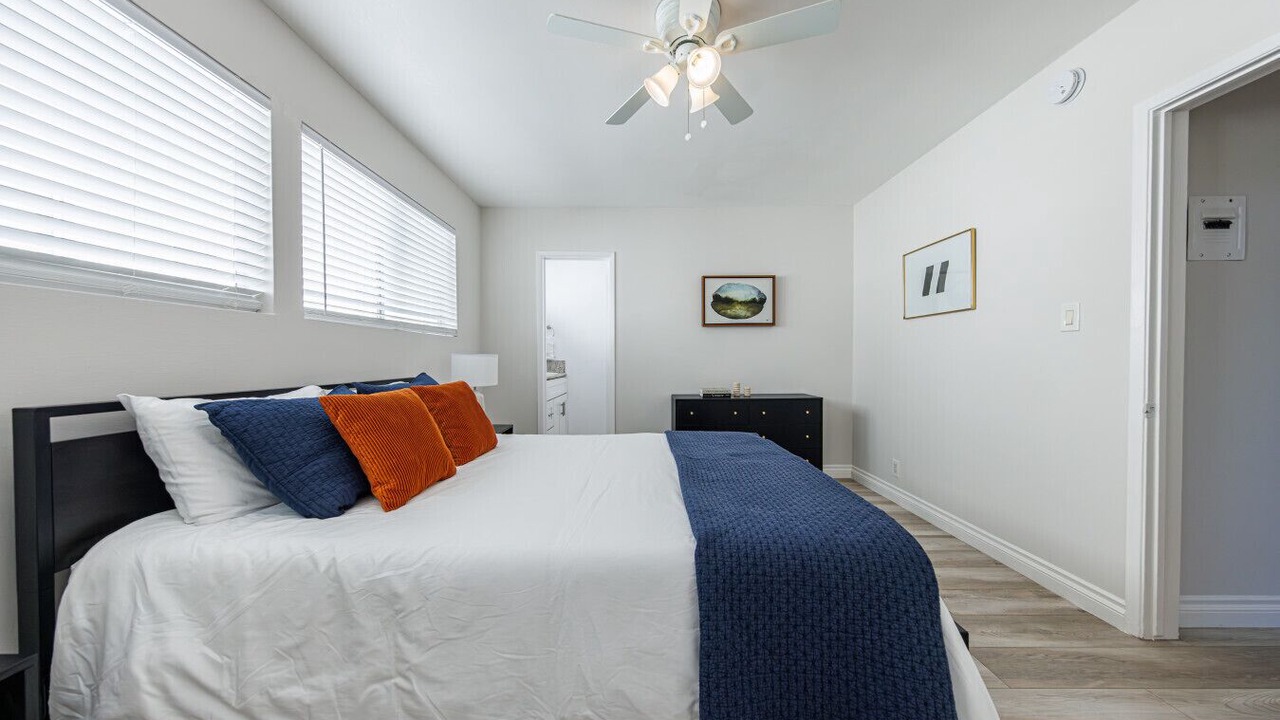 Photo of Bedroom in Beverly Hills