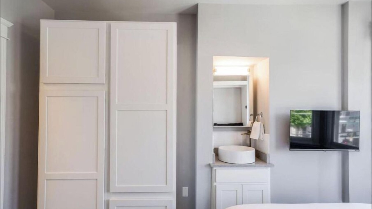 Photo of Bedroom in Nob Hill
