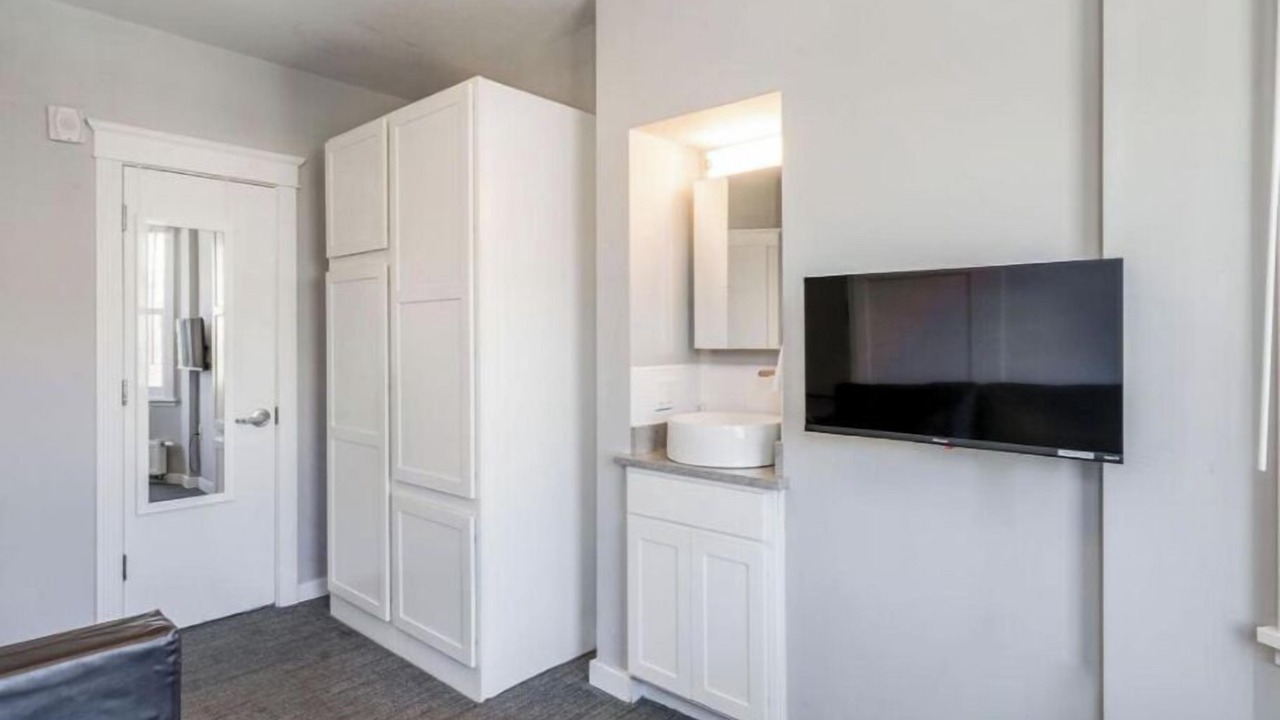 Photo of Livingroom in Nob Hill