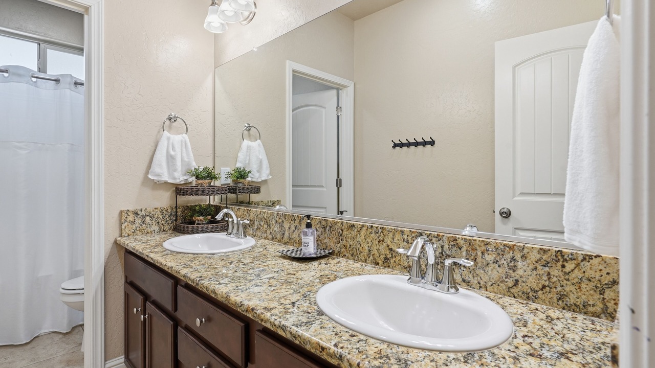 Photo of Bathroom in Visalia