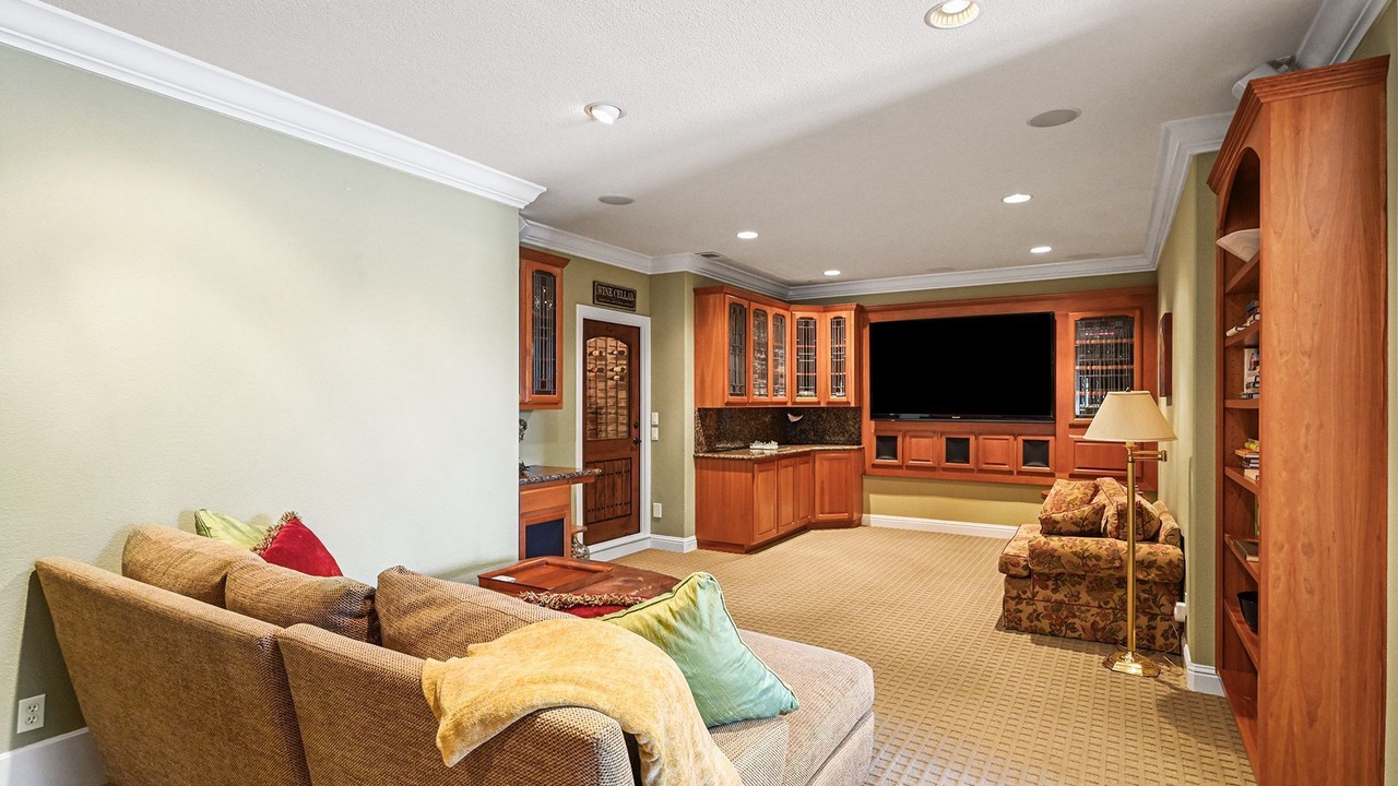 Photo of Livingroom in Scenic Brush Creek