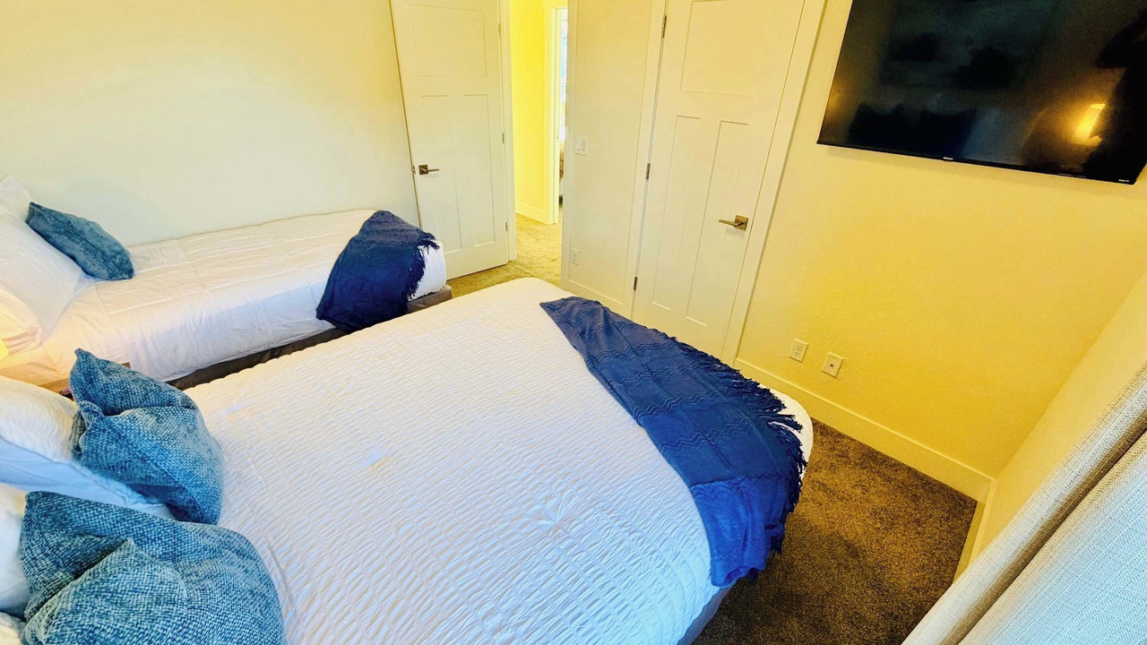 Photo of Bedroom in Reno/Tahoe Airport