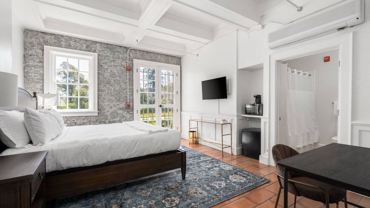 Photo of Bedroom in Santa Rosa