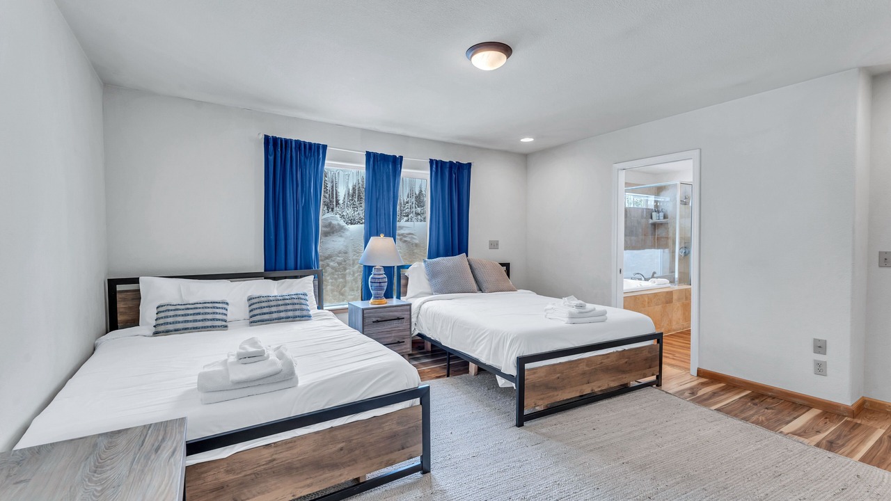 Photo of Bedroom in Tahoe National Forest