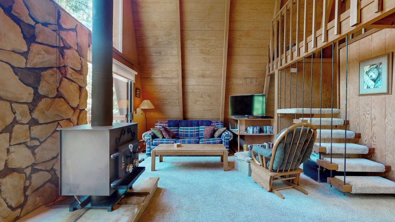 Photo of Livingroom in Blairsden-Graeagle