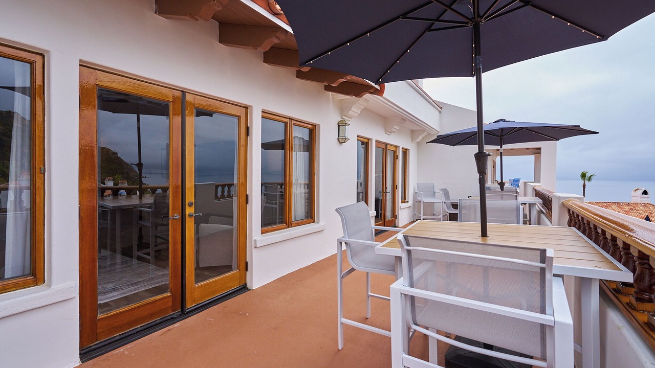 Photo of Outdoor in Avalon