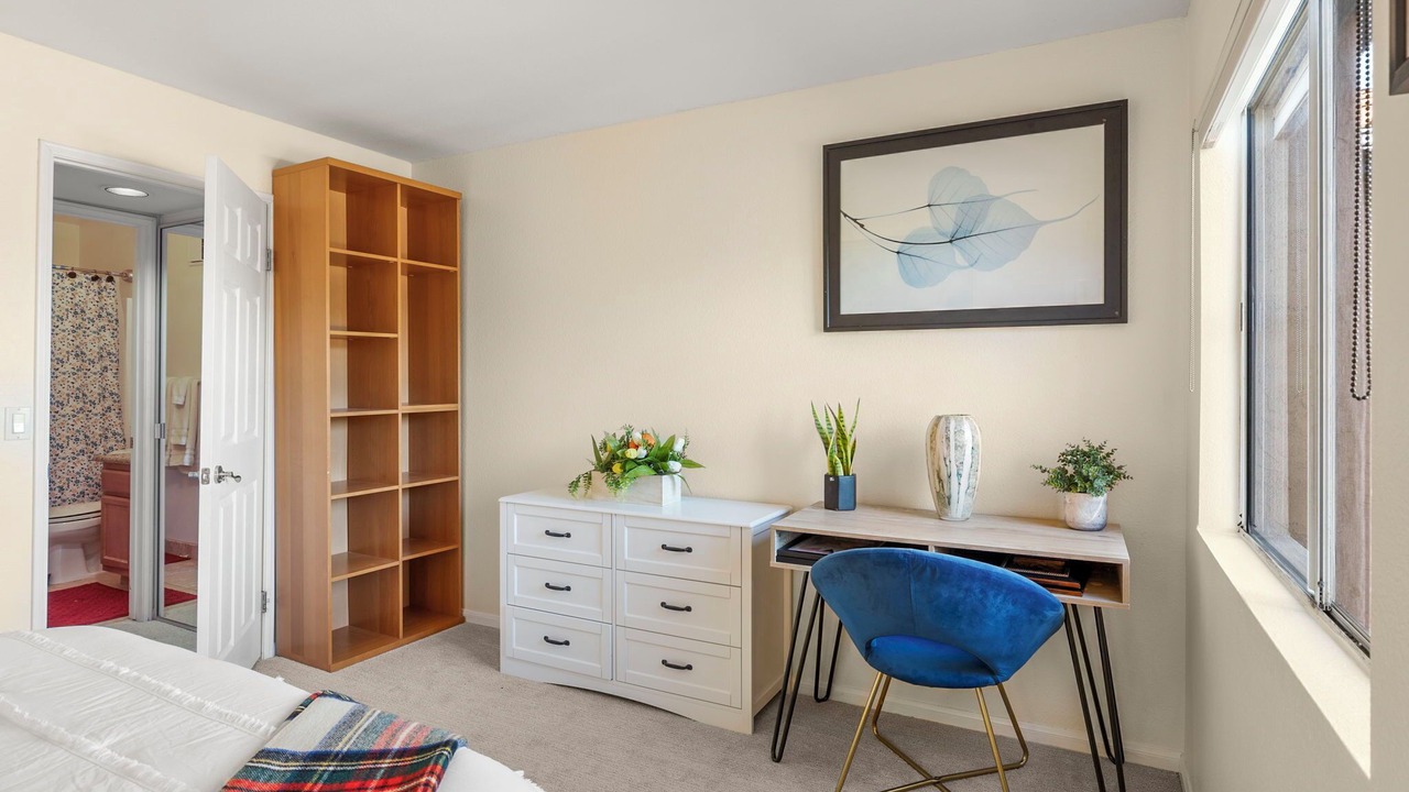 Photo of Bedroom in University City