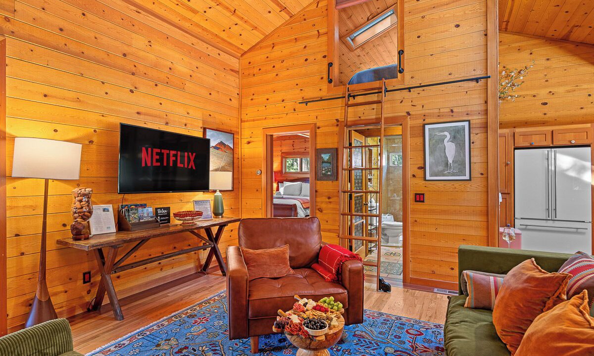 Photo of Livingroom in Gualala