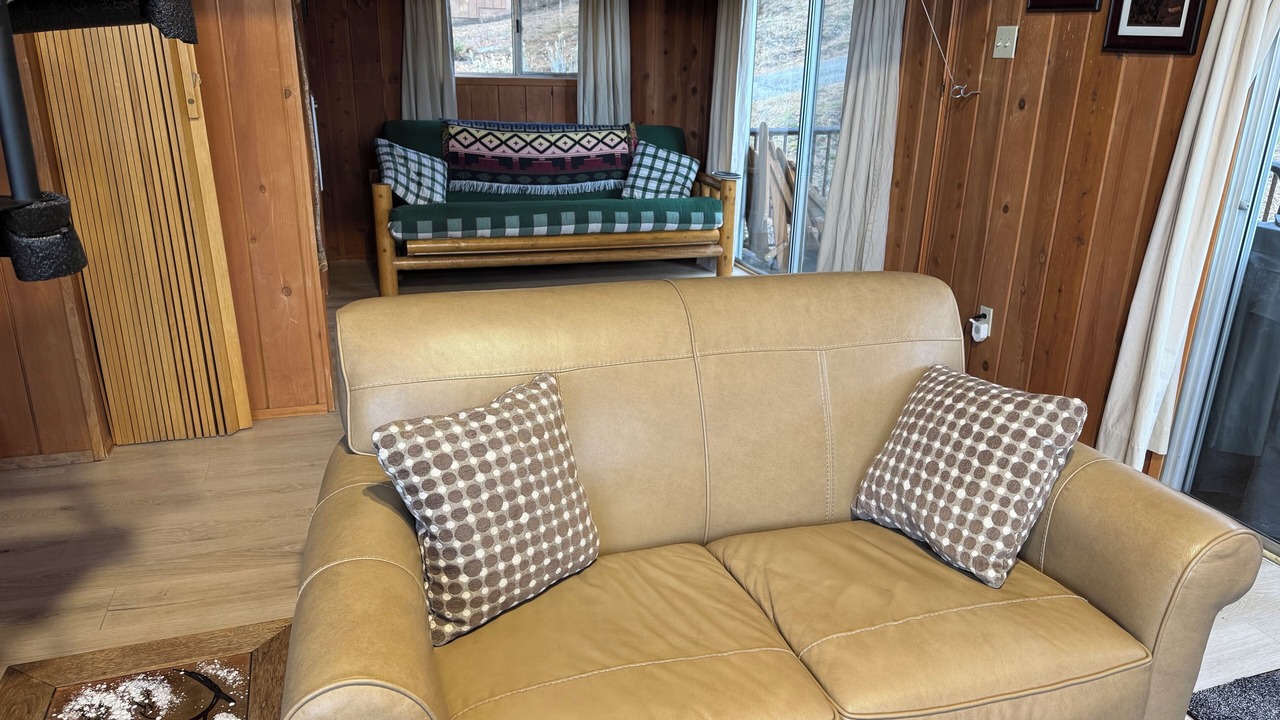 Photo of Livingroom in Pine Mountain Club