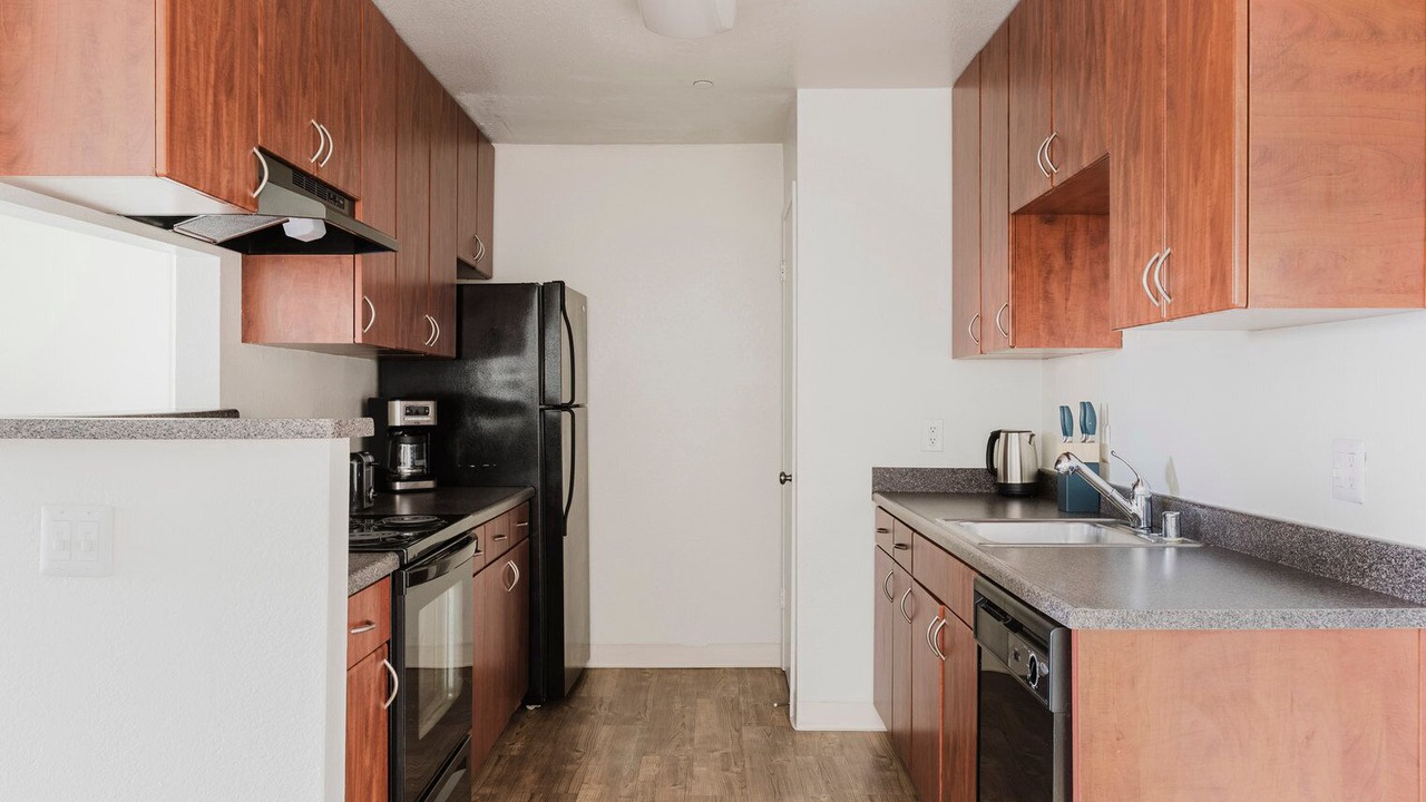 Photo of Kitchen in Shoreline West