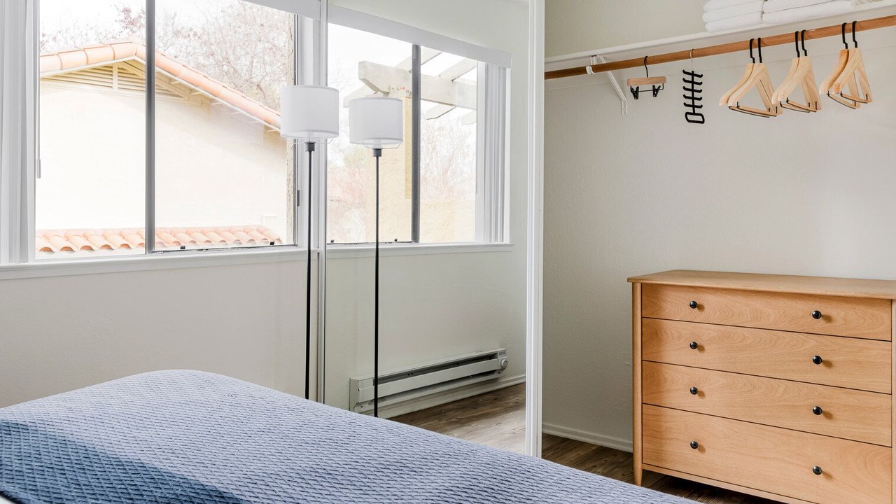 Photo of Bedroom in Shoreline West
