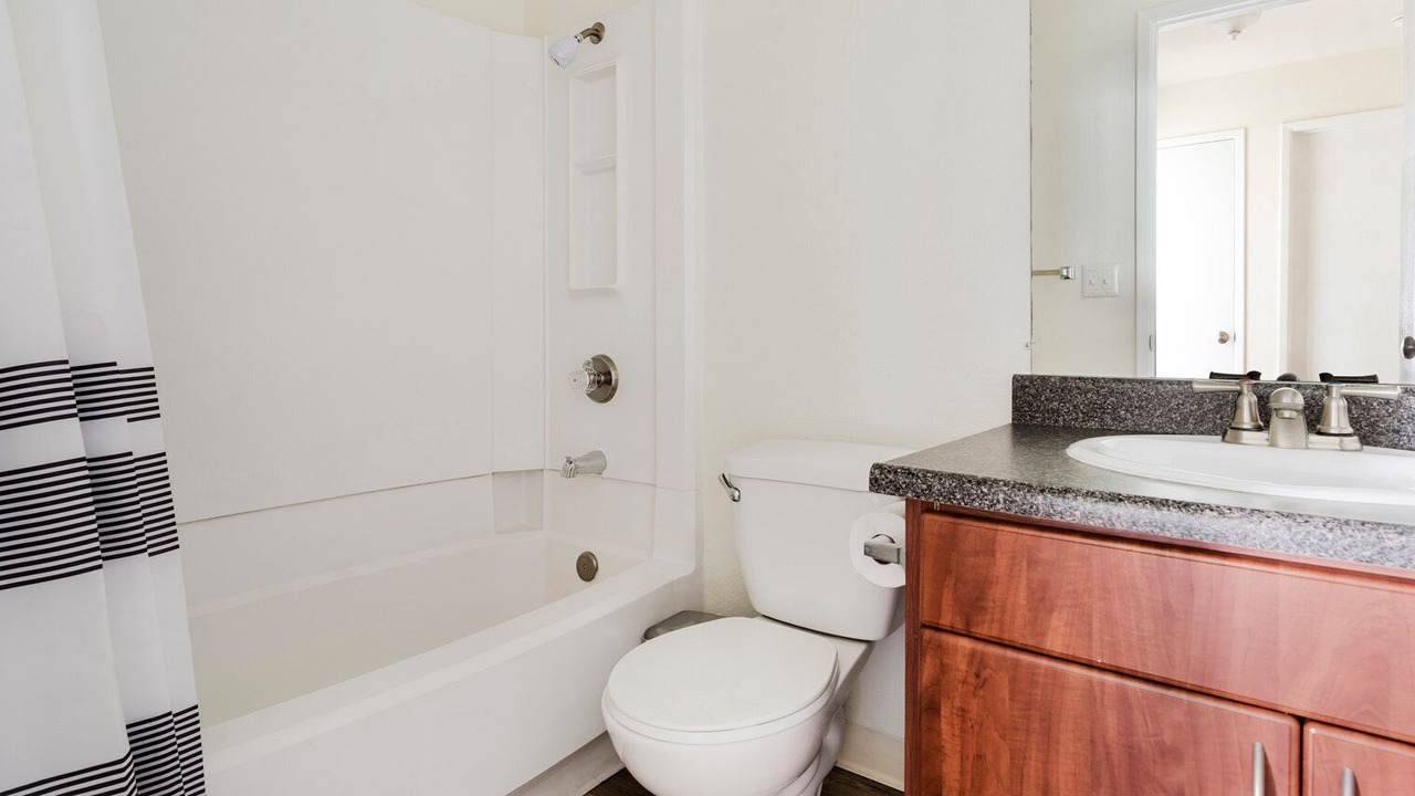 Photo of Bathroom in Shoreline West