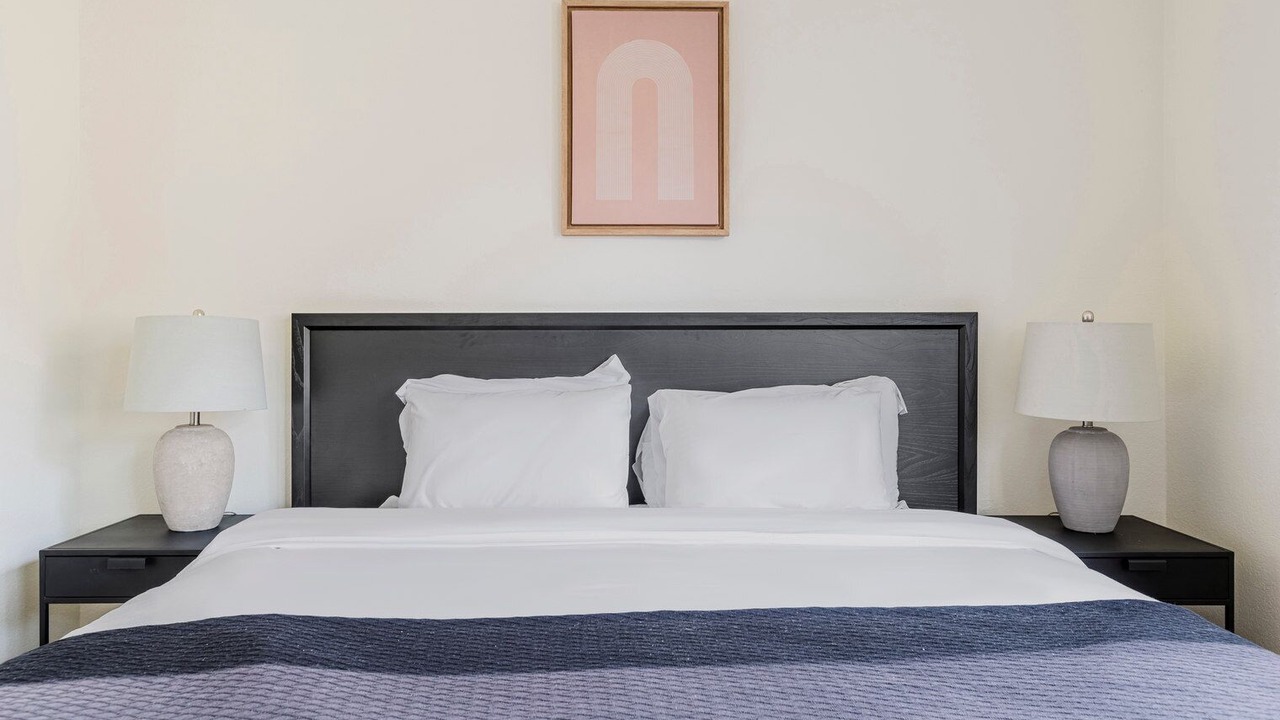 Photo of Bedroom in Shoreline West