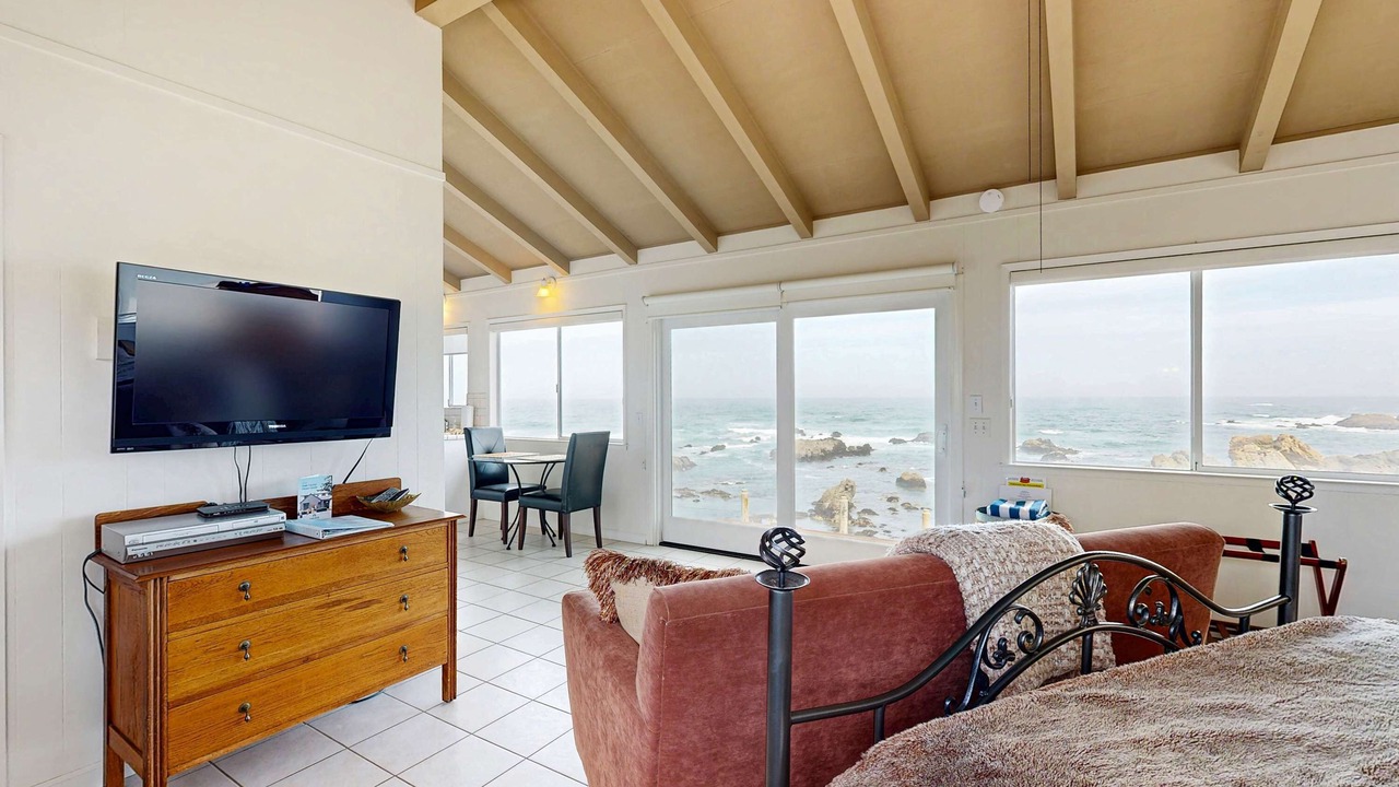 Photo of Bedroom in Fort Bragg