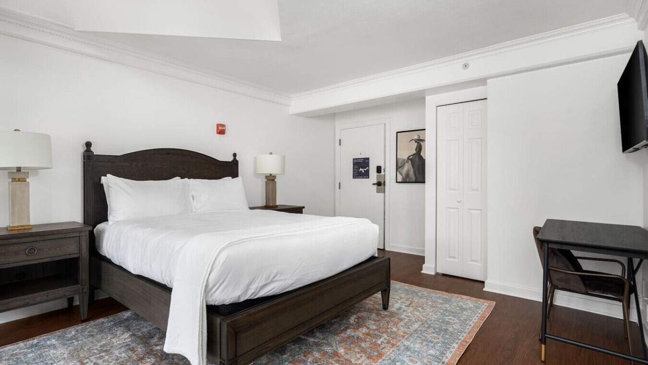 Photo of Bedroom in Santa Rosa
