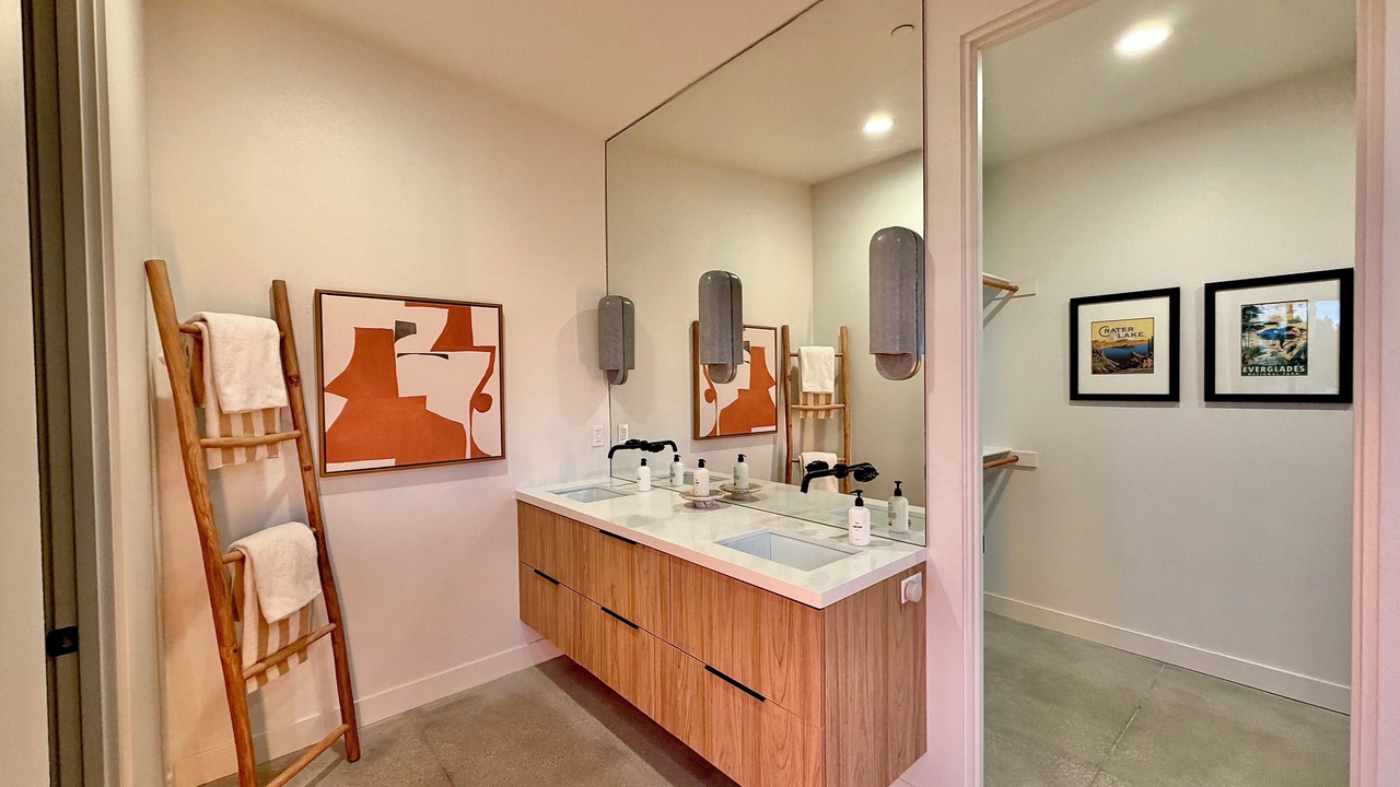 Photo of Bathroom in Yucca Valley