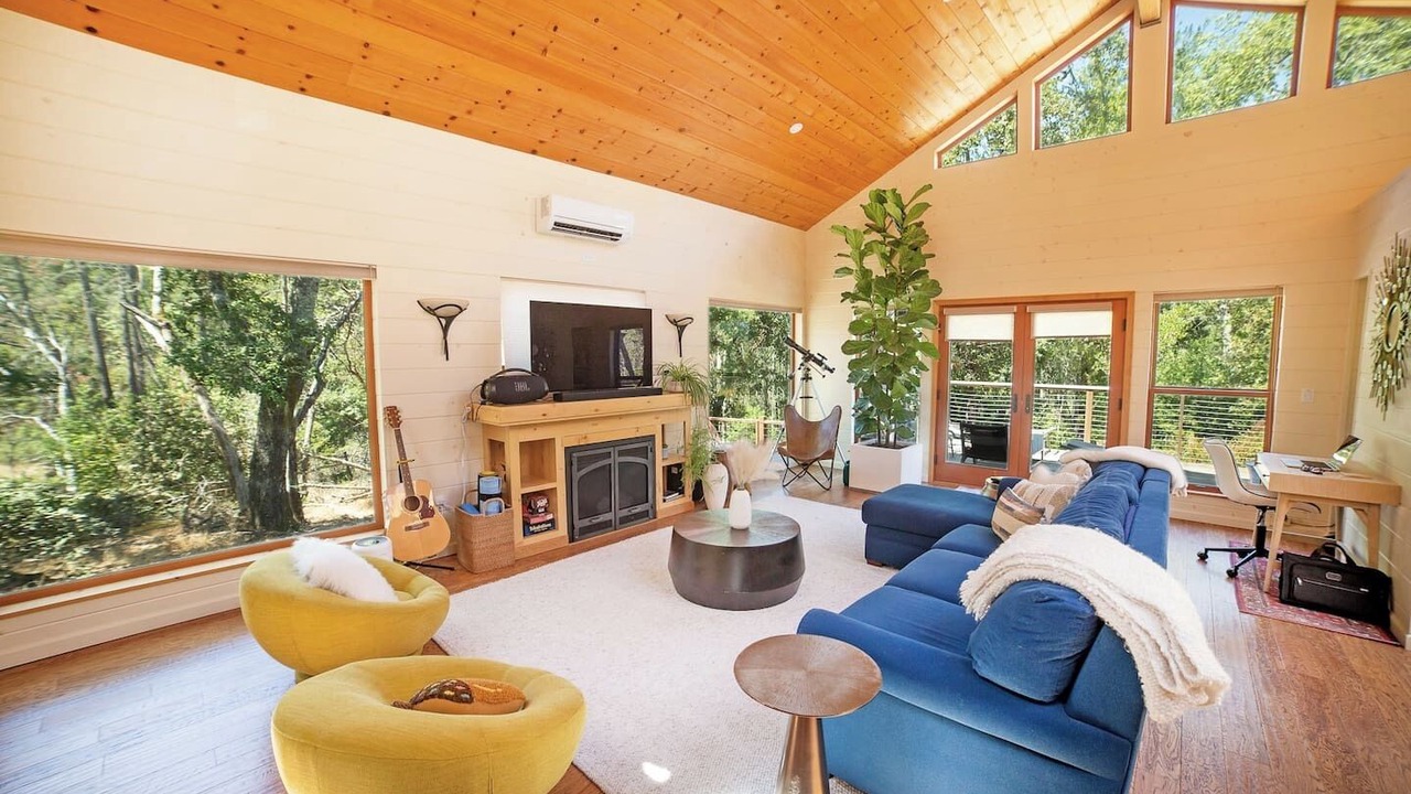 Photo of Livingroom in Glen Ellen