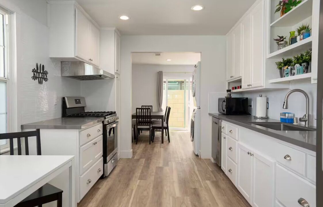 Photo of Kitchen in Midway City
