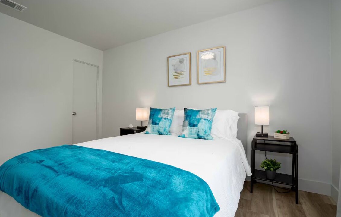 Photo of Bedroom in Midway City