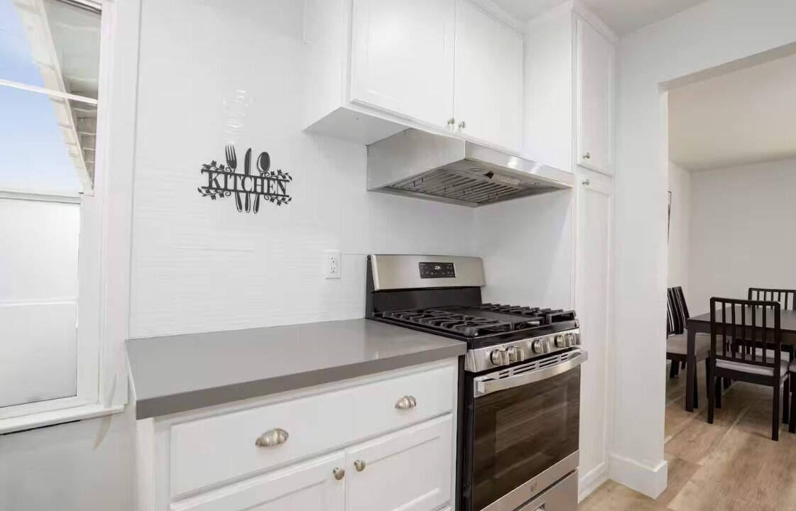 Photo of Kitchen in Midway City