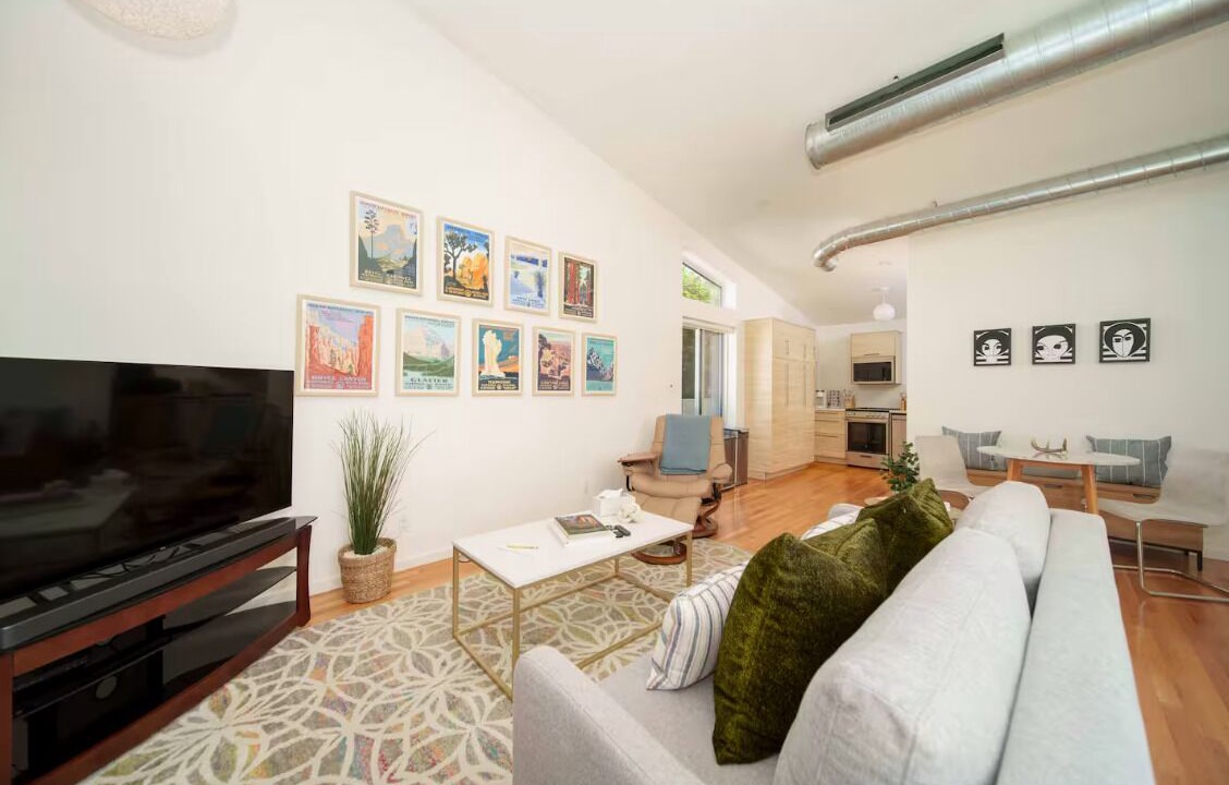 Photo of Livingroom in Studio Village