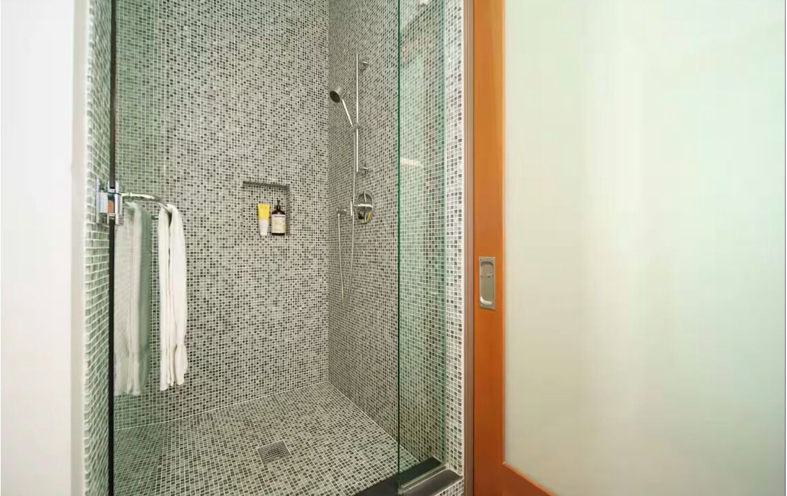 Photo of Bathroom in Studio Village