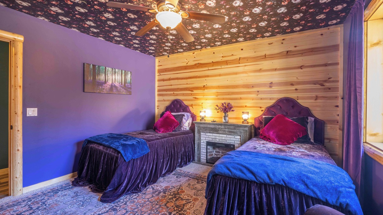 Photo of Bedroom in Upper Moonridge