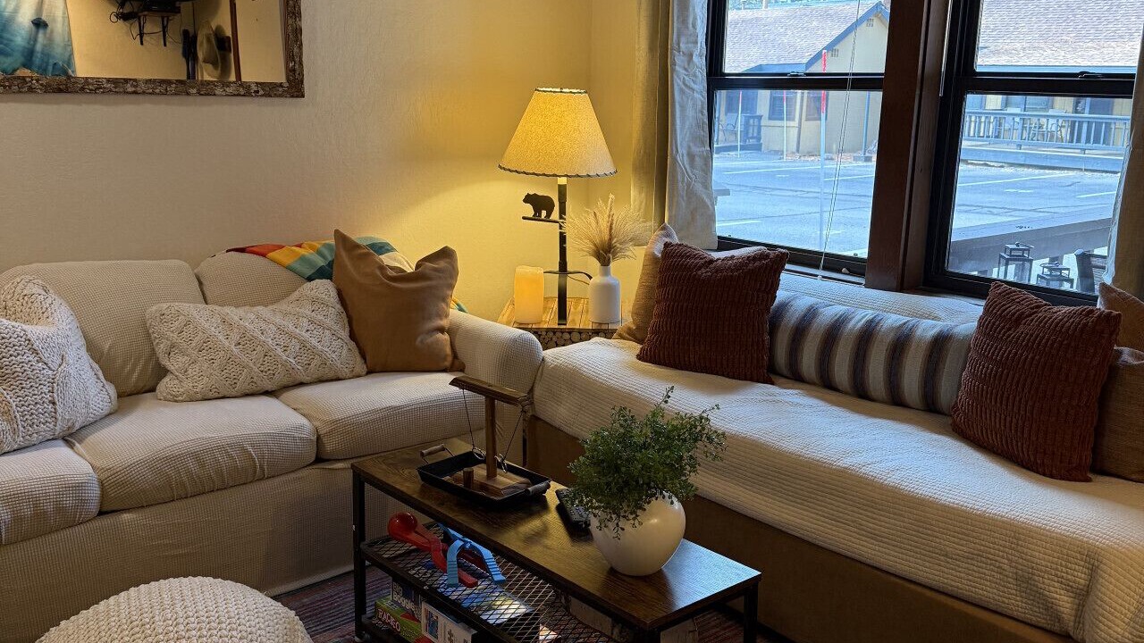 Photo of Livingroom in Tahoe Vista