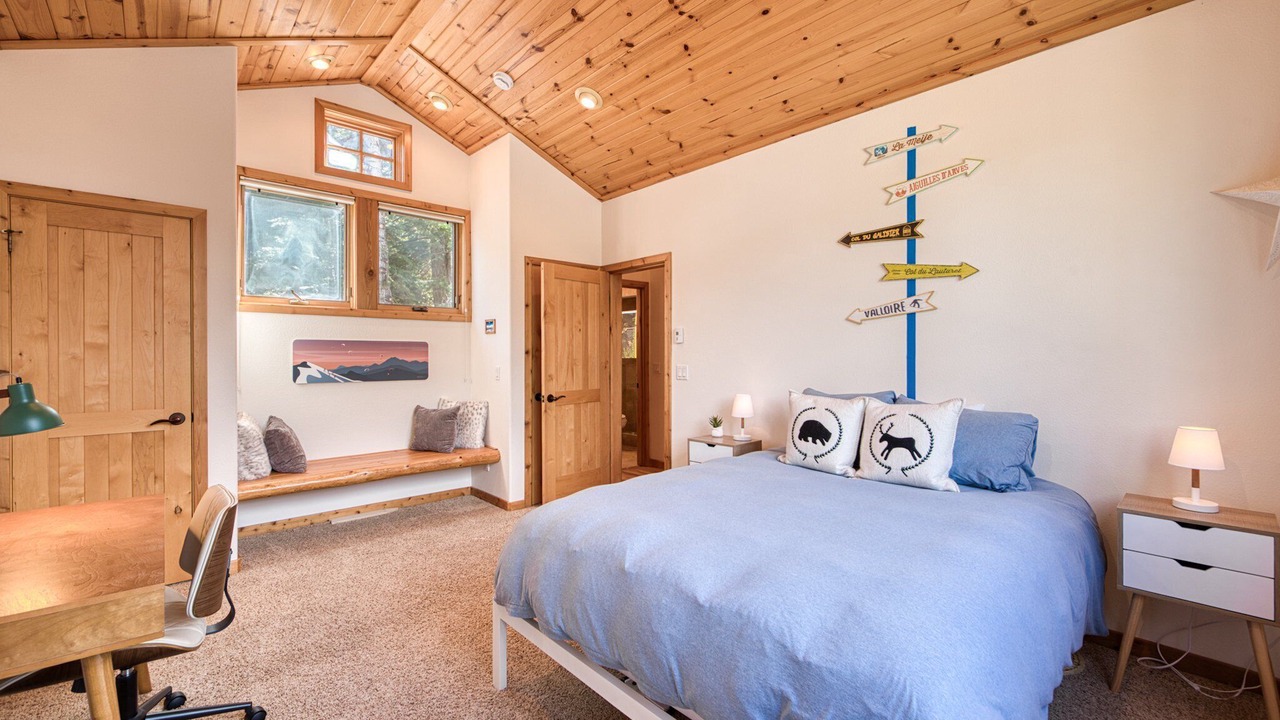 Photo of Bedroom in Alpine Meadows