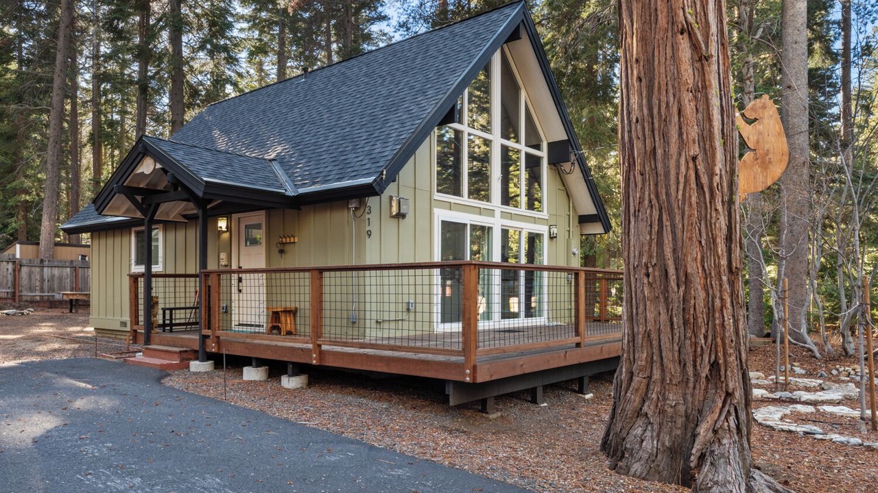 Photo of Outdoor in Tahoma
