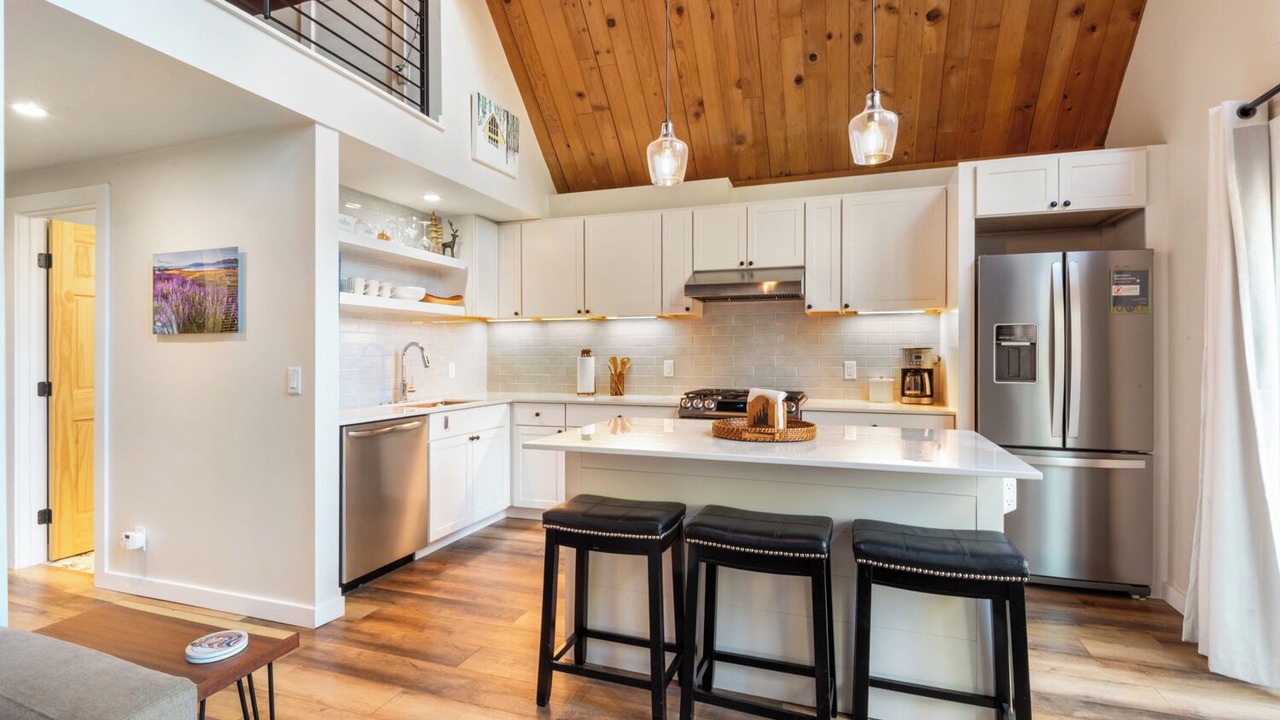 Photo of Kitchen in Tahoma
