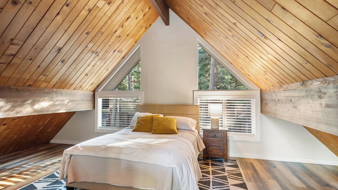 Photo of Bedroom in Tahoma