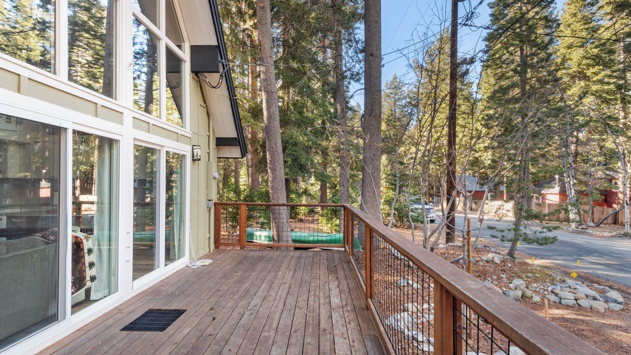 Photo of Patio Balcony in Tahoma