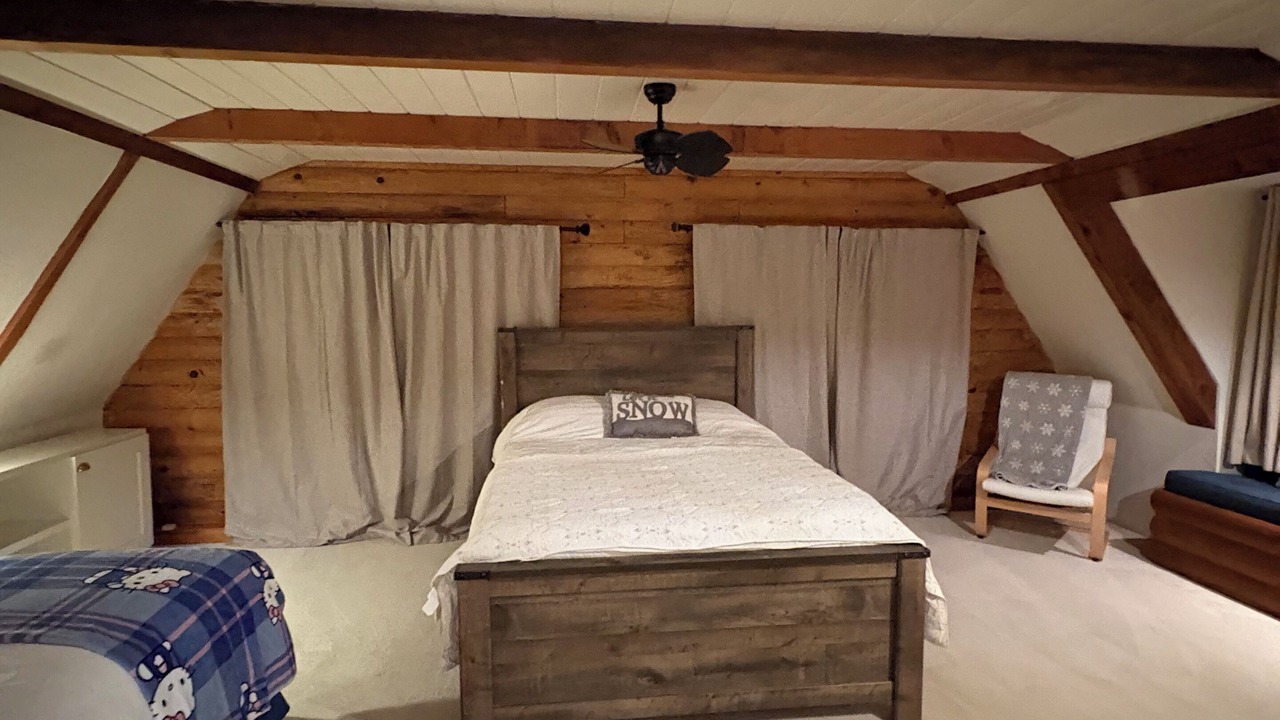 Photo of Bedroom in Templeton