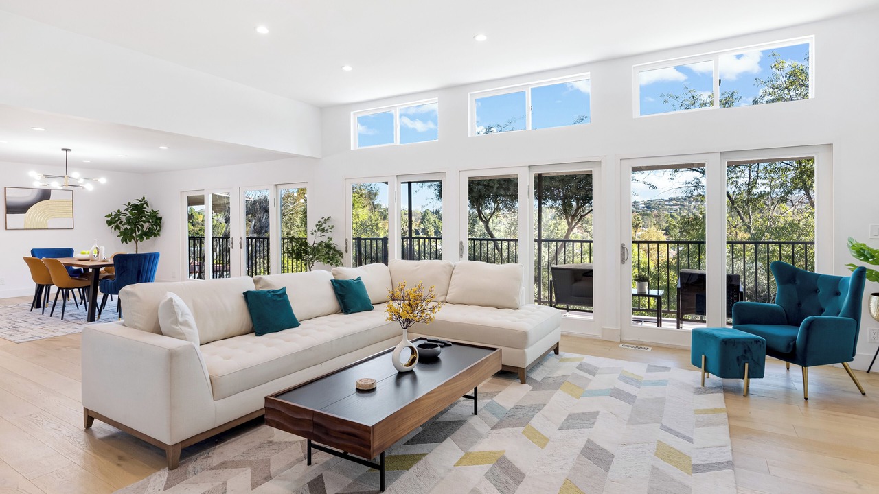 Photo of Bedroom in Woodland Hills